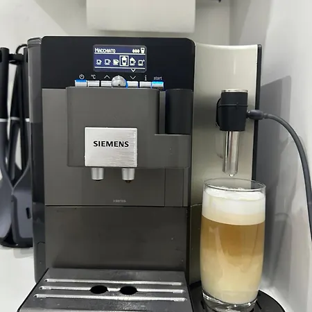 Stylish Theater 3 アパート クロイツタール